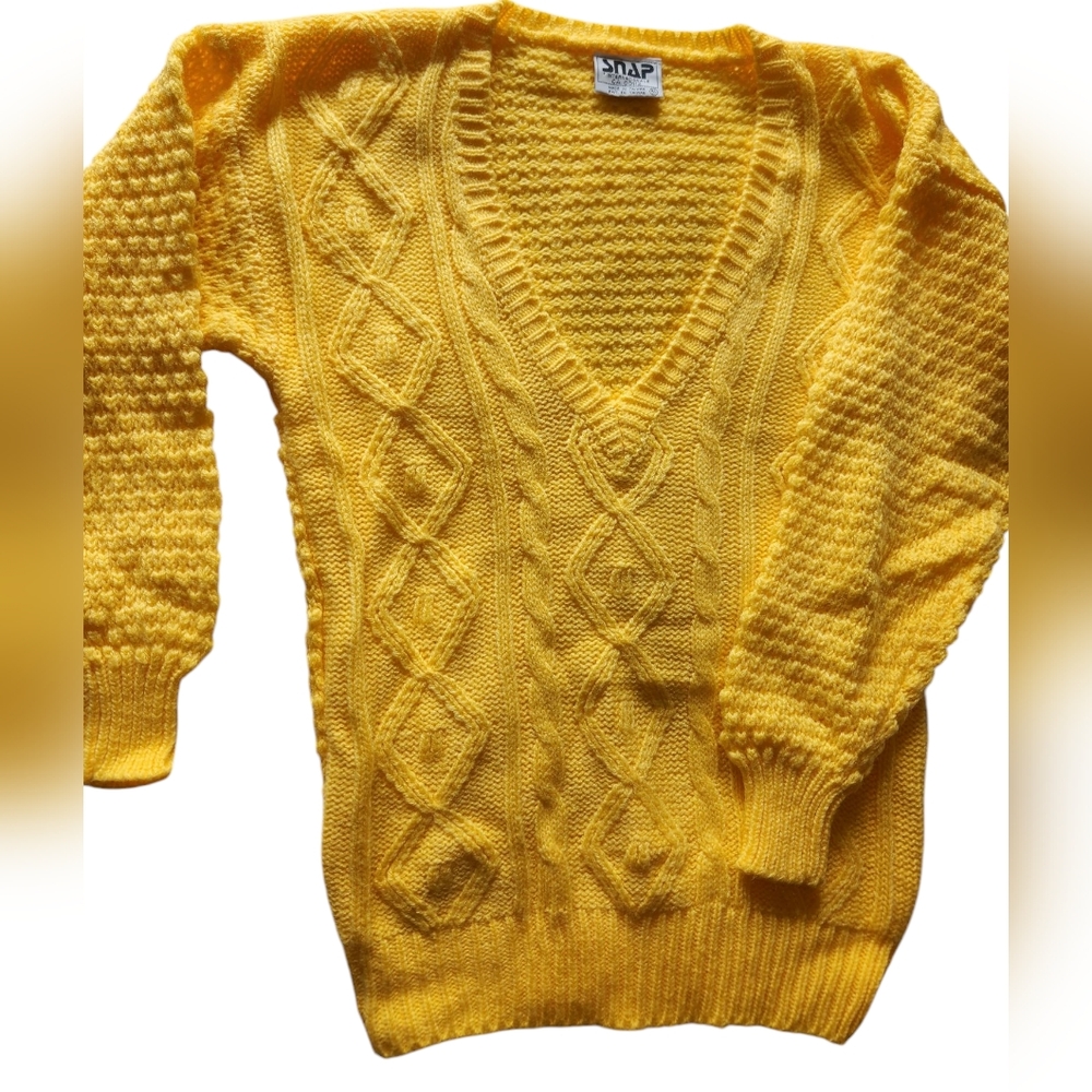🍌Vintage Snap Yellow Knit Sweater - Size M